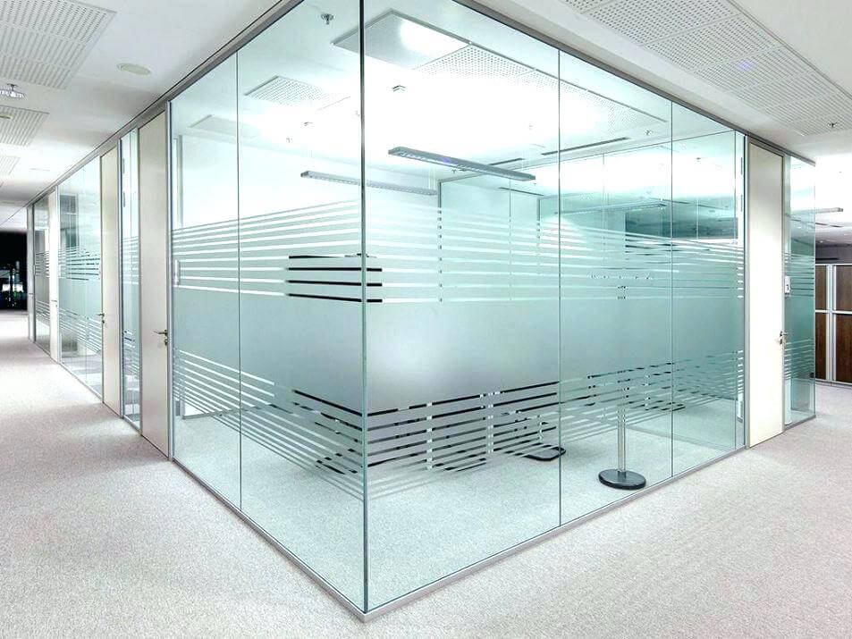 glass partition in doha qatar